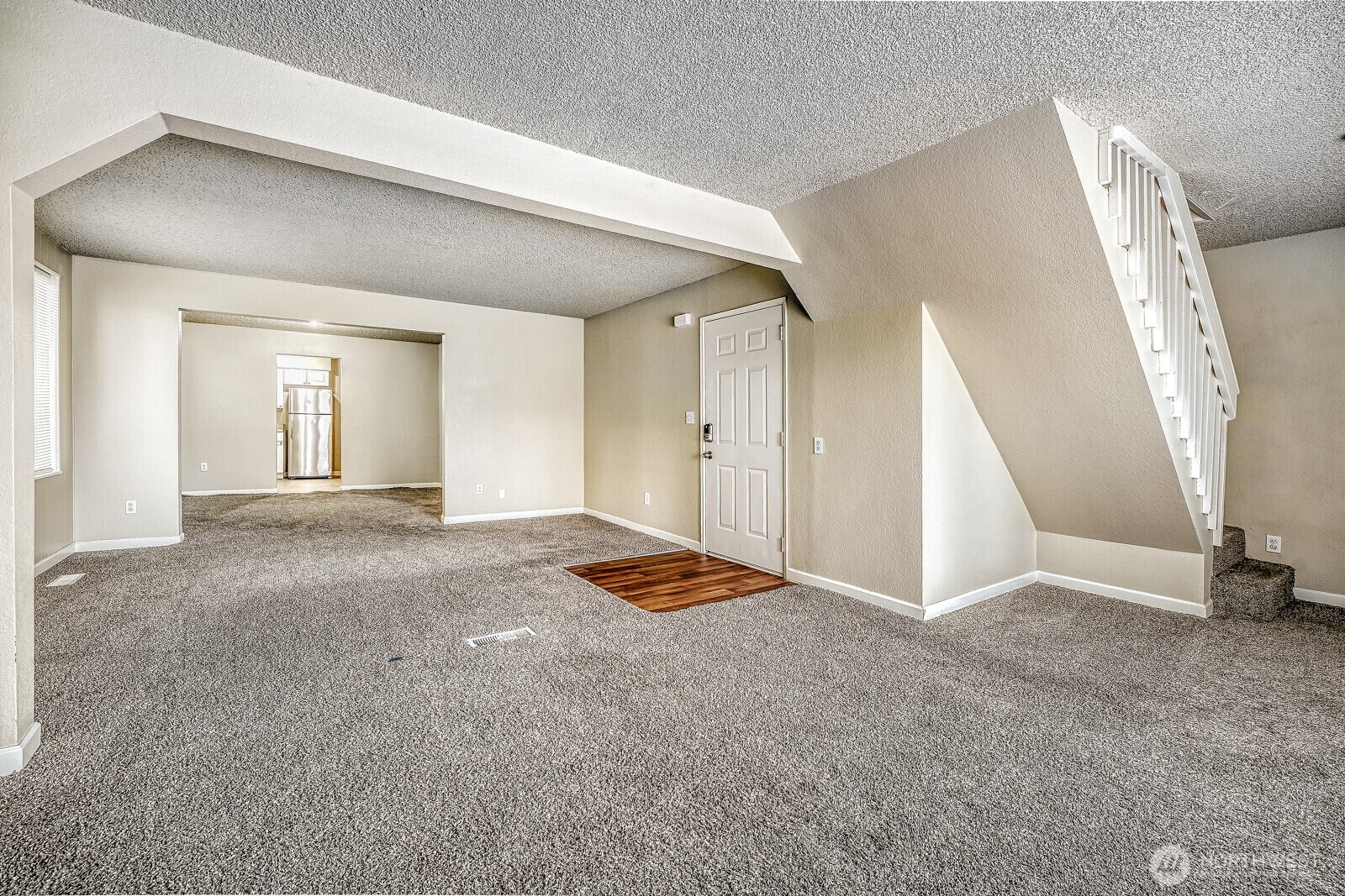 359 Del Monte Avenue Fircrest, WA 98466 - Photo 3 of 25