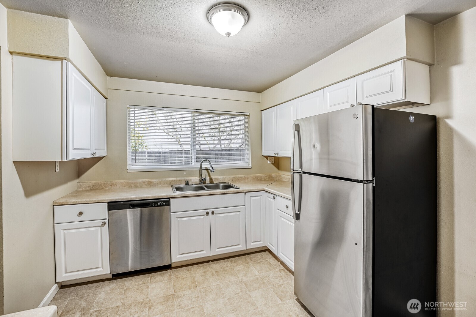 359 Del Monte Avenue Fircrest, WA 98466 - Photo 5 of 25