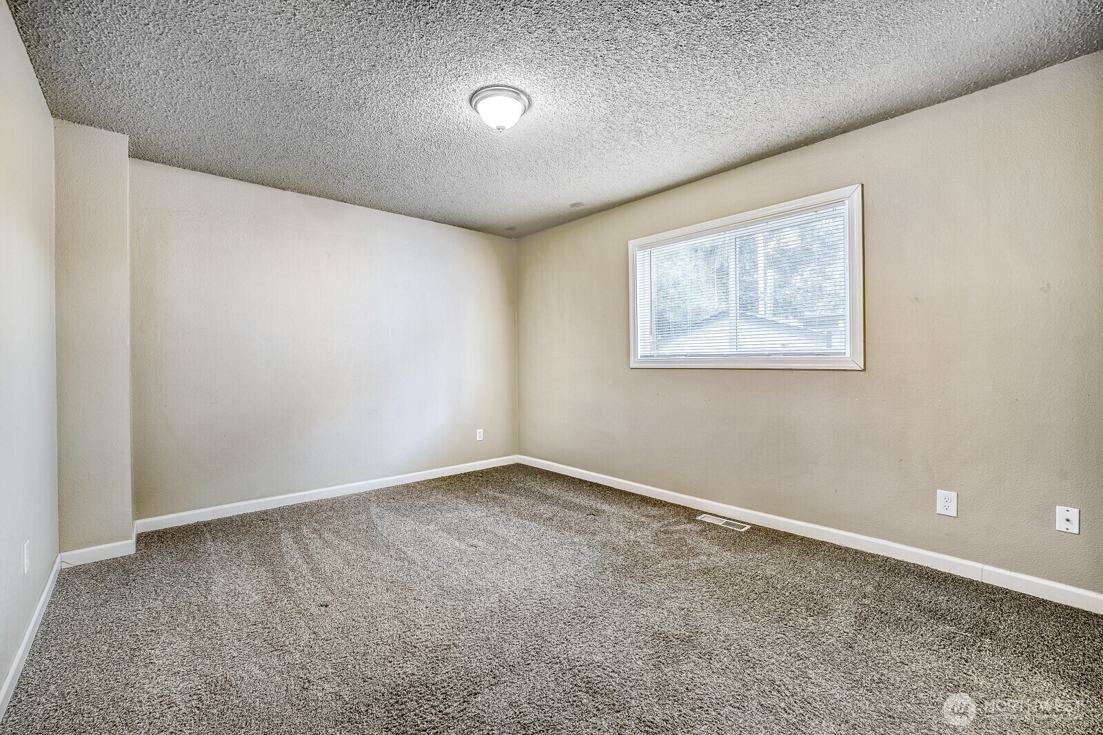 359 Del Monte Avenue Fircrest, WA 98466 - Photo 8 of 25