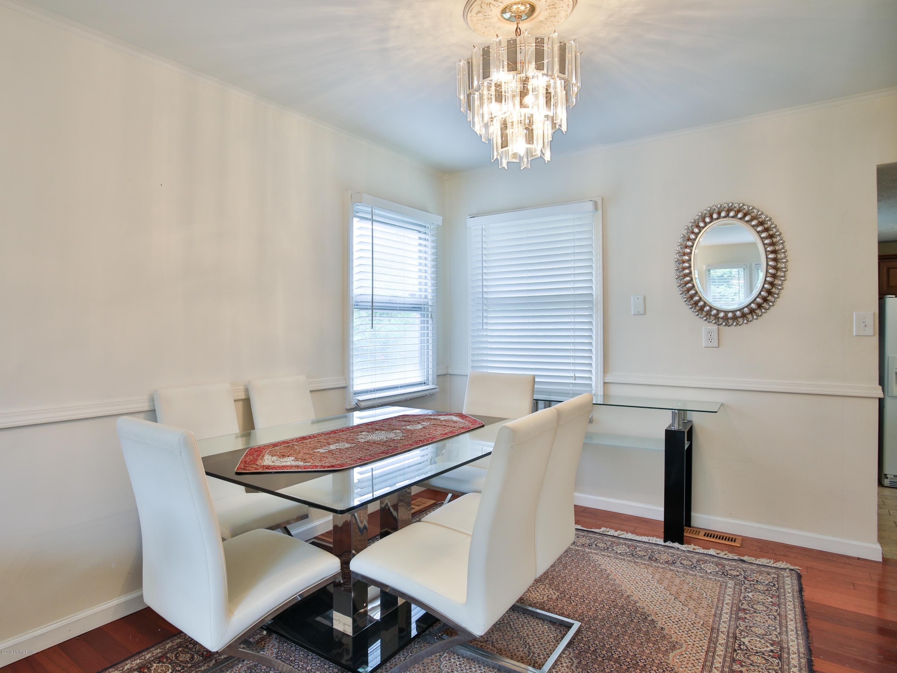 9309 Hunter Road Louisville, KY 40242 - Photo 7 of 16 Dining area