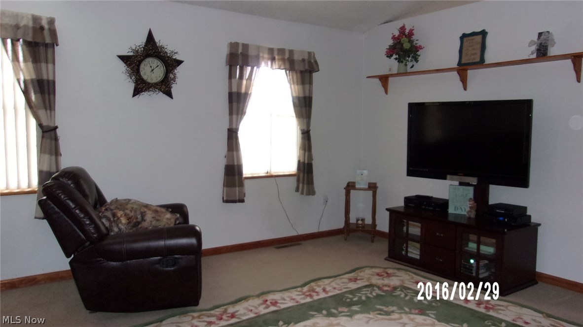6113 Branch Circle Road Zanesville, OH 43701 - Photo 7 of 18