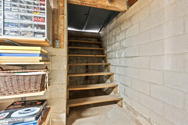 $525,000 | 57 Columbus Avenue, Edison, NJ 08817