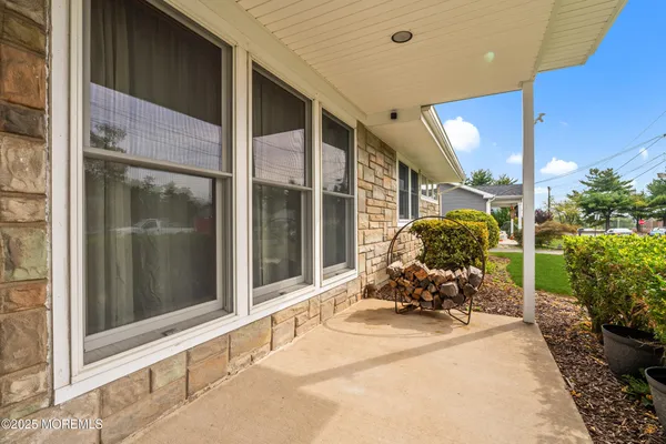 $525,000 | 57 Columbus Avenue, Edison, NJ 08817