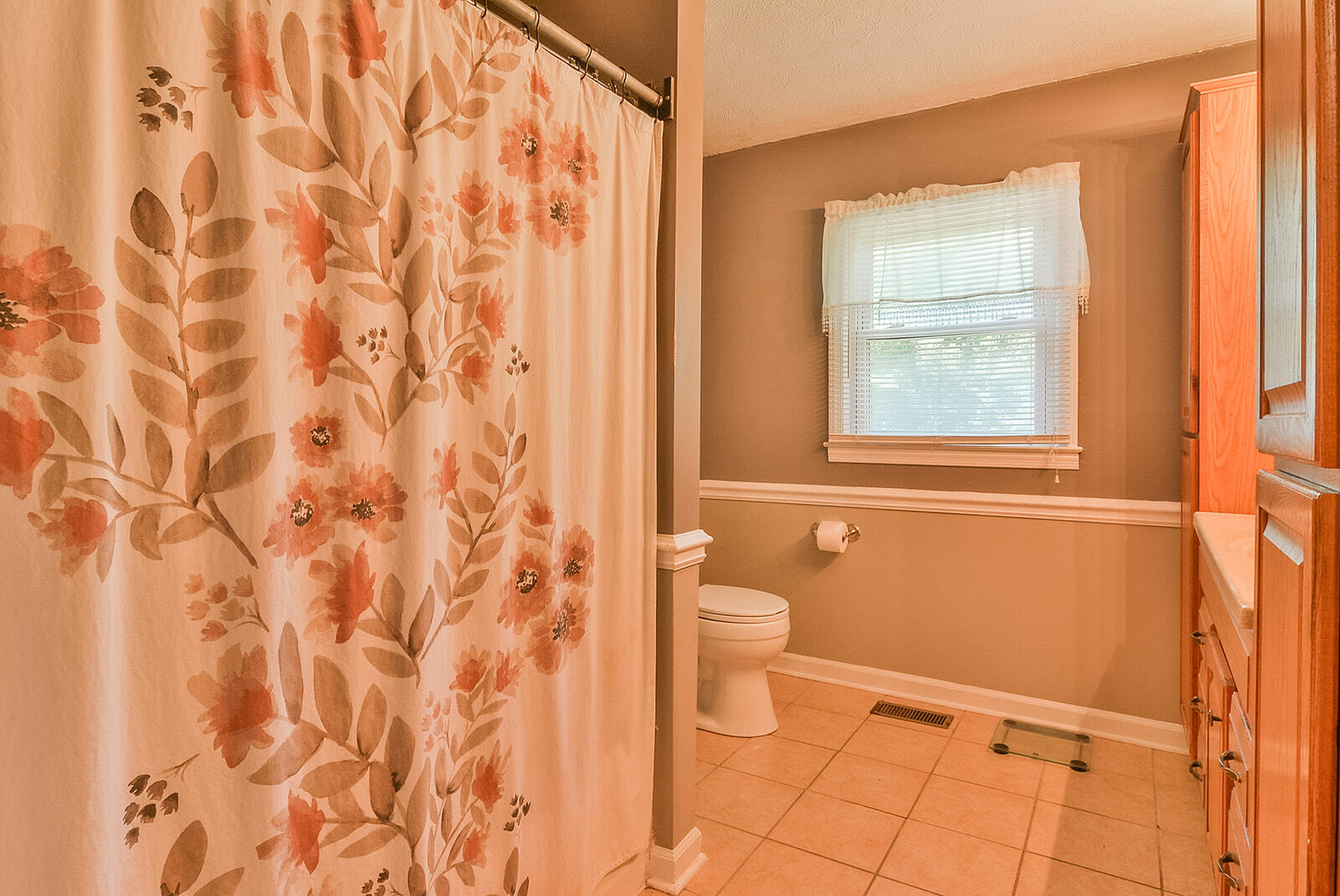 16153 Baytree Road Bristol, VA 24202 - Photo 20 of 33 TRB_2634