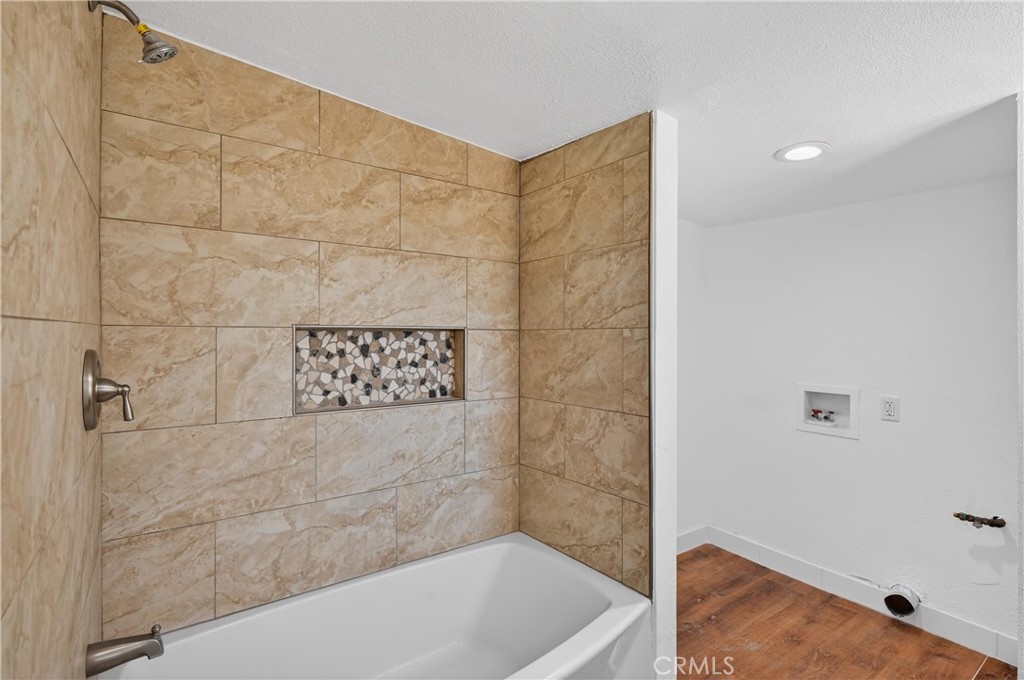 475 Transit Avenue Riverside, CA 92507 - Photo 21 of 34