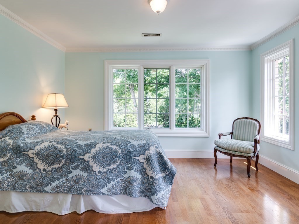 77 Eastern Point Boulevard Gloucester, MA 01930 - Photo 18 of 38