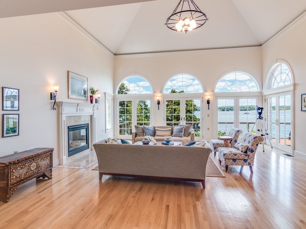 77 Eastern Point Boulevard Gloucester, MA 01930 - Photo 7 of 38