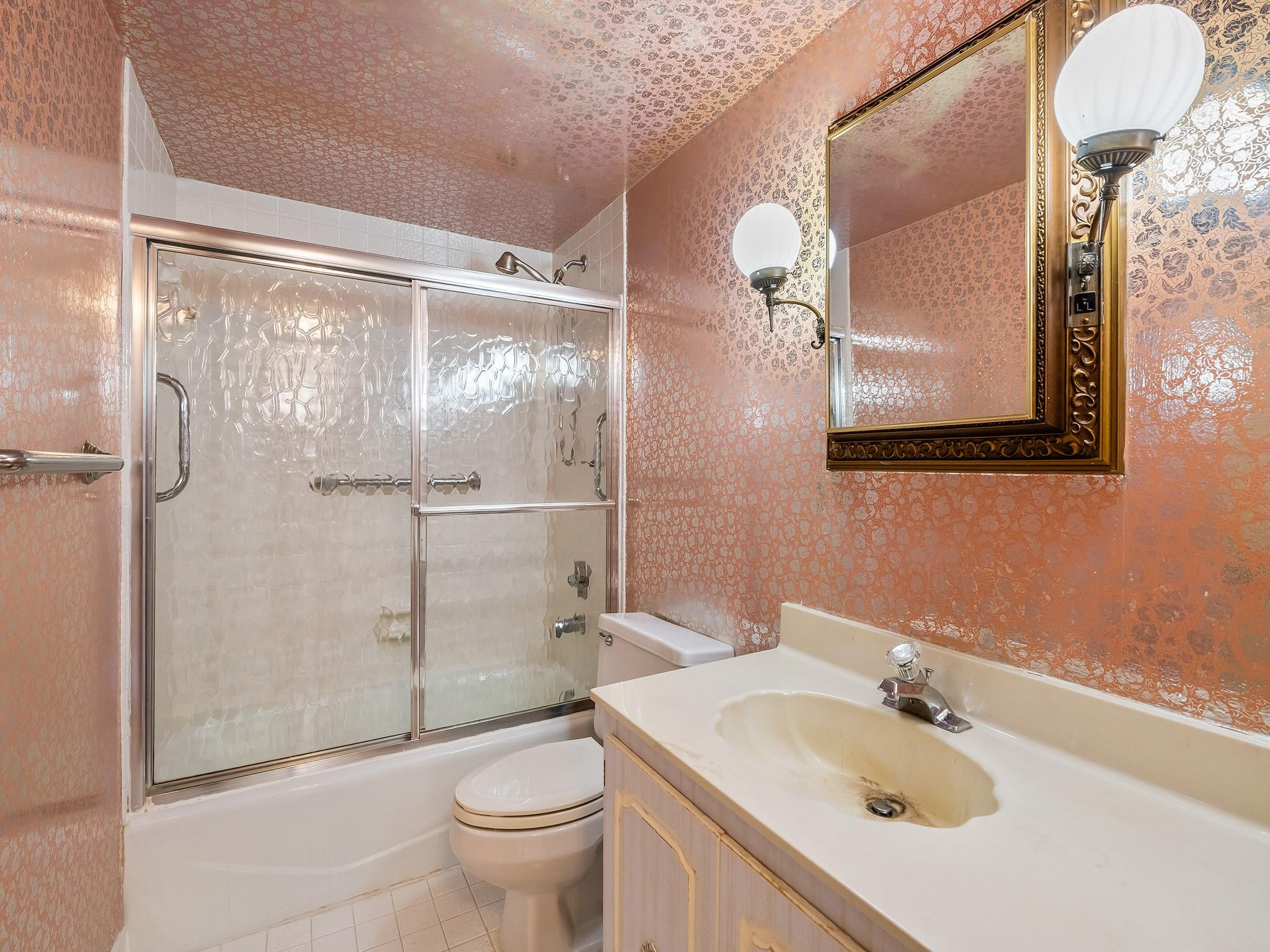 3930 Inverrary Boulevard, Unit 606D Lauderhill, FL 33319 - Photo 14 of 21 Photo 14