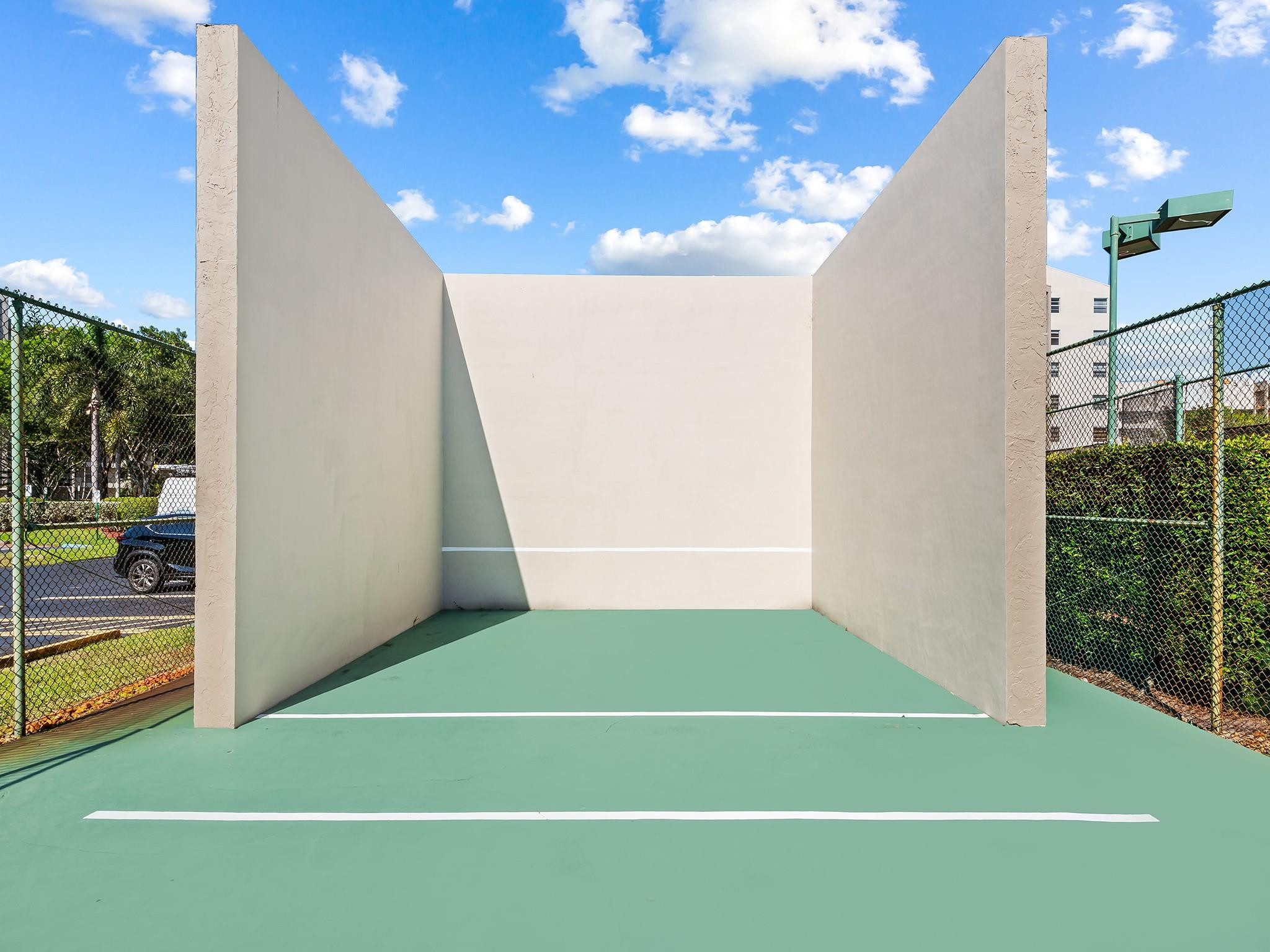 3930 Inverrary Boulevard, Unit 606D Lauderhill, FL 33319 - Photo 17 of 21 Photo 17