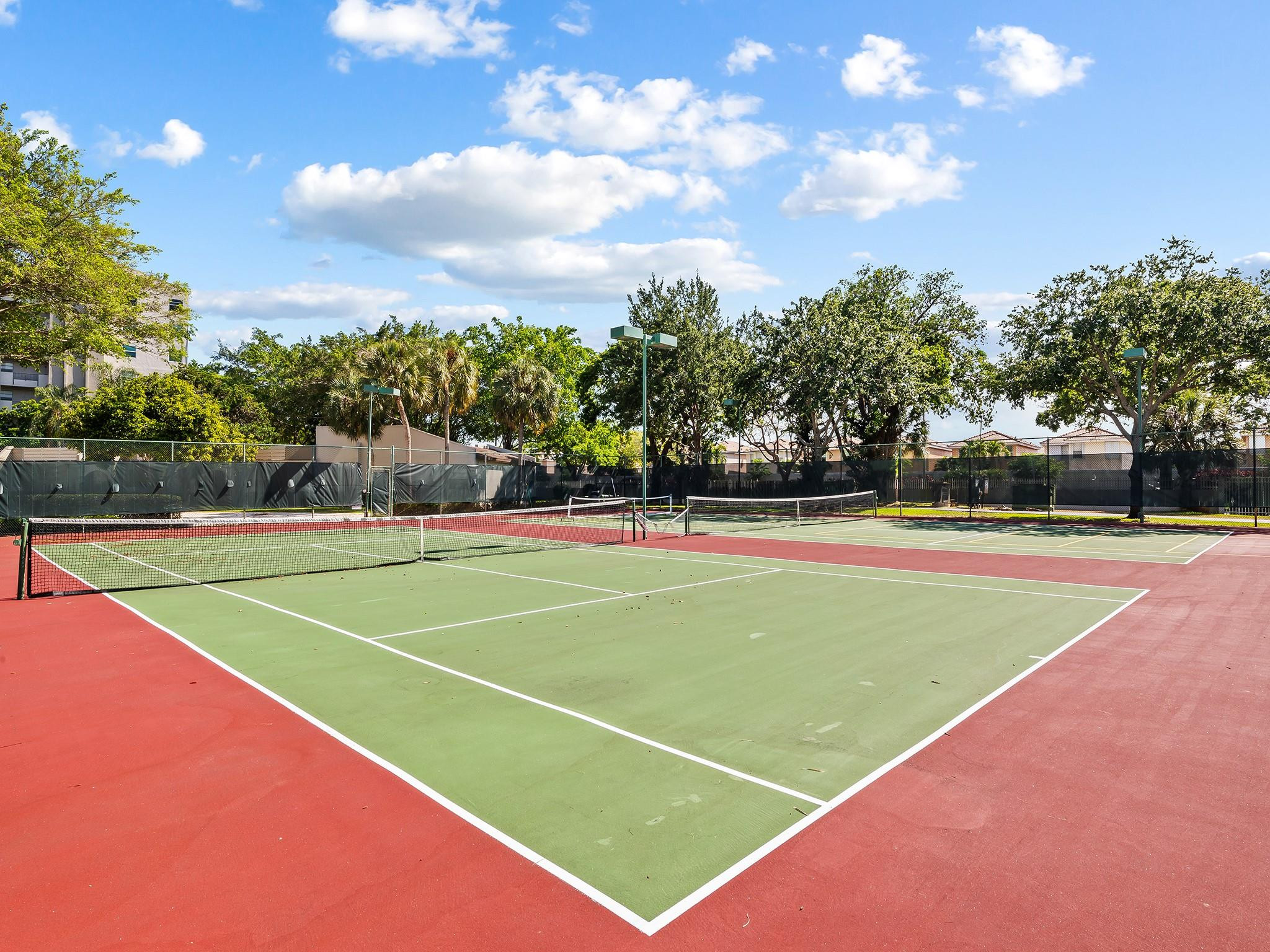 3930 Inverrary Boulevard, Unit 606D Lauderhill, FL 33319 - Photo 18 of 21 Photo 18