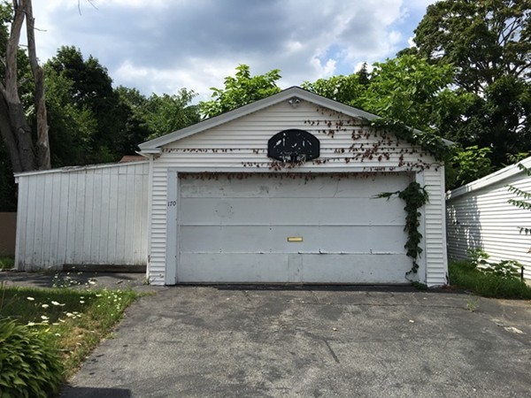 170 East Meadow Road Lowell, MA 01854 - Photo 16 of 17 Gallery Image 16