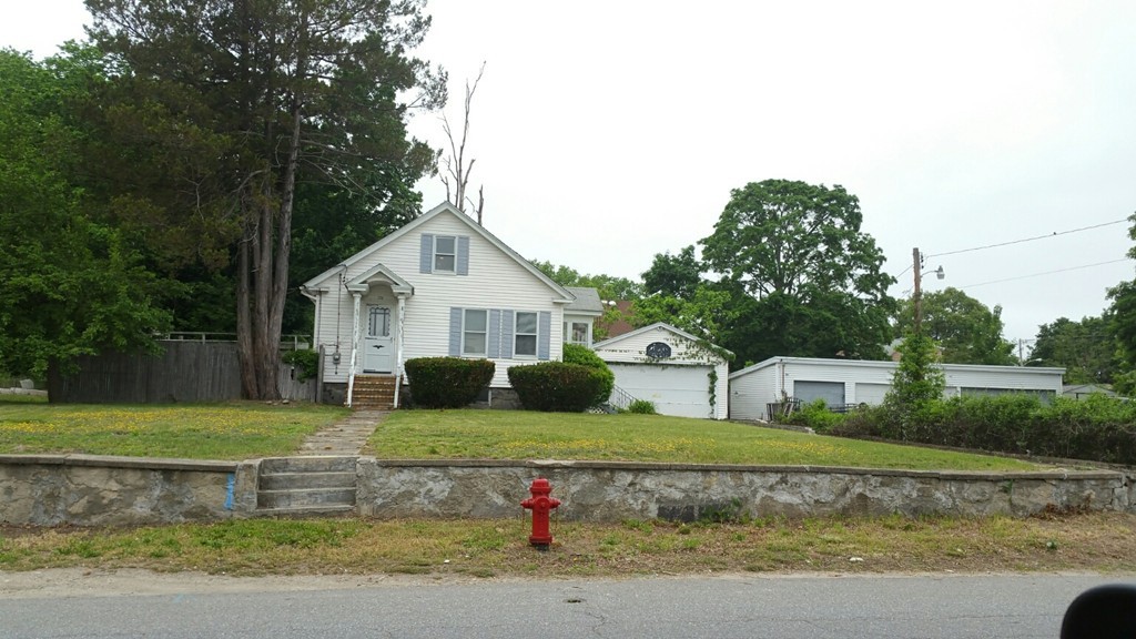 170 East Meadow Road Lowell, MA 01854 - Photo 10 of 17 Gallery Image 10