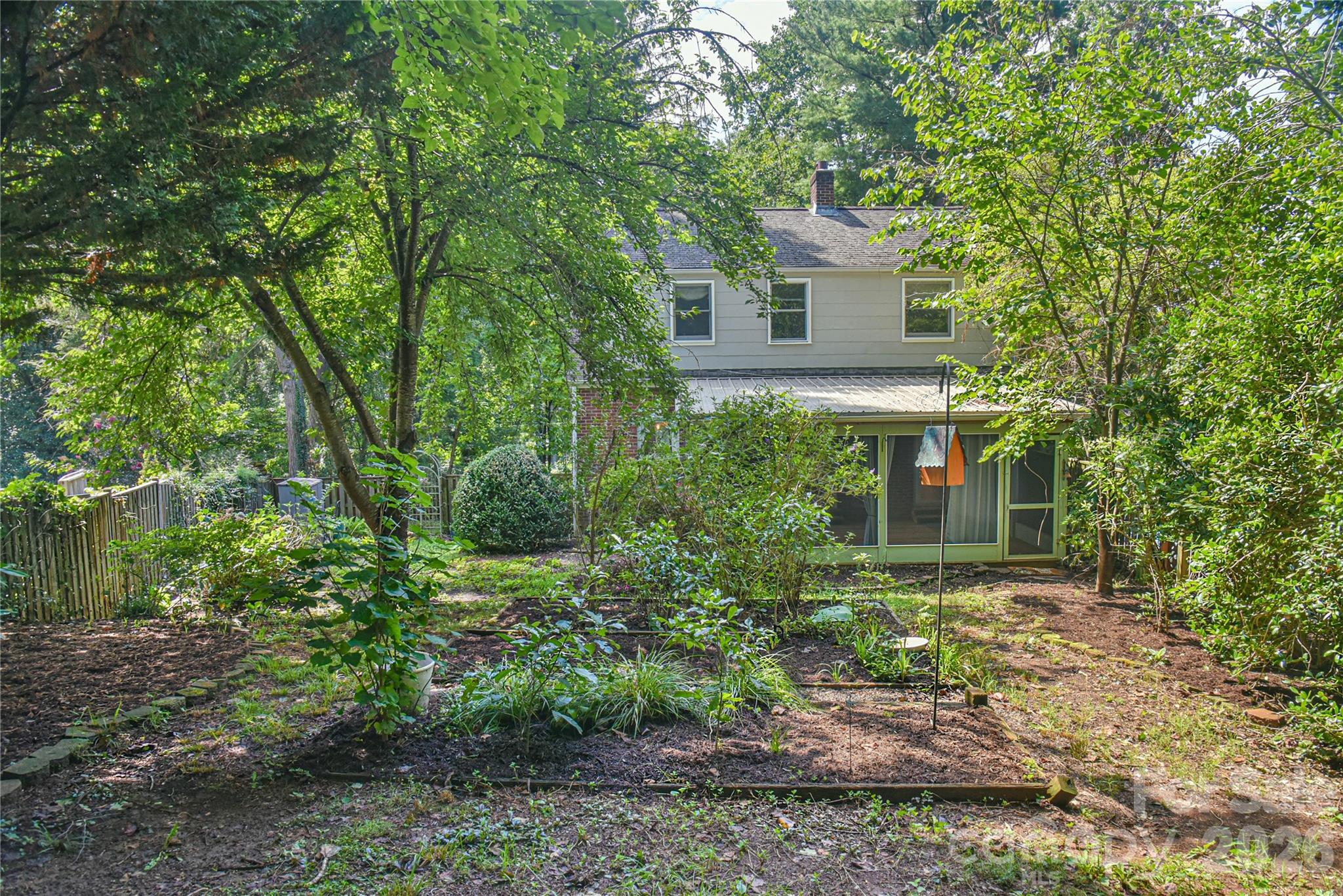 64 Arthur Road Asheville, NC 28806 - Photo 32 of 44 Gallery Image 32