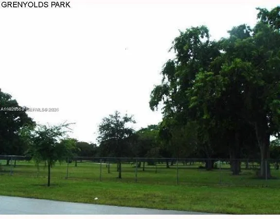 $3,700 | 2149 Northeast 179th Street, North Miami Beach, FL 33162