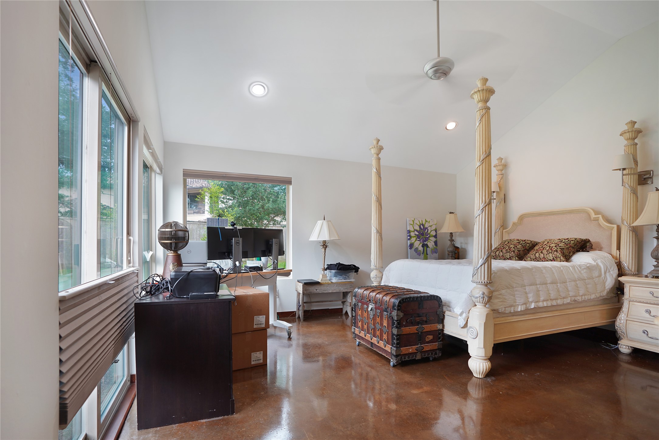 5643 Terwilliger Way Houston, TX 77056 - Photo 24 of 30