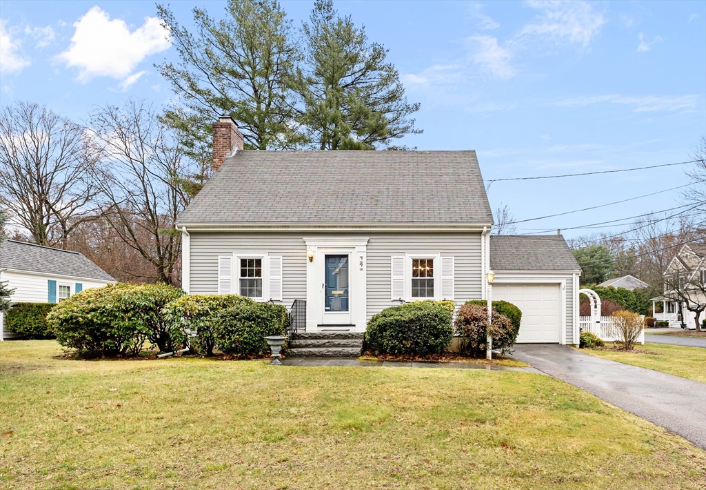 22 Lewis Street Needham, MA 02492 - Photo 1 of 34 Gallery Image 1