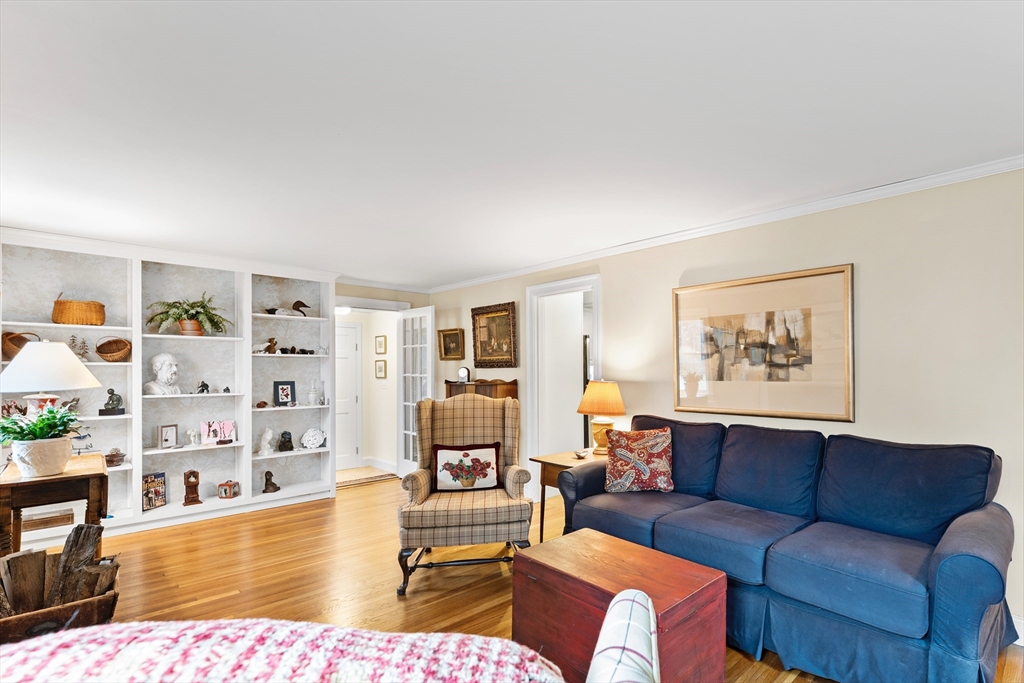 22 Lewis Street Needham, MA 02492 - Photo 11 of 34 Gallery Image 11