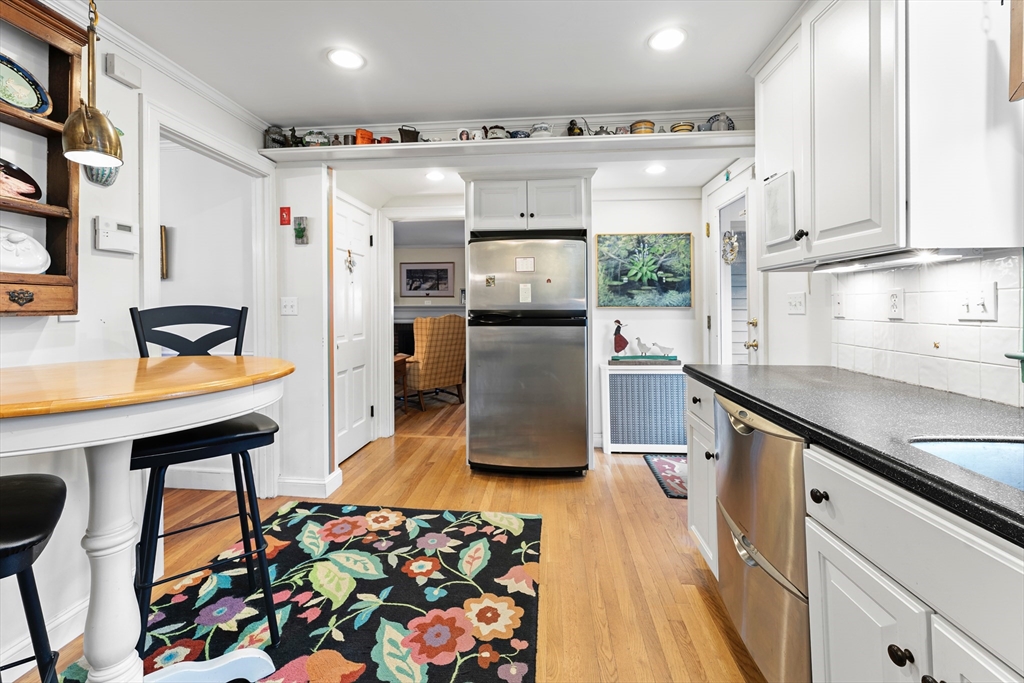 22 Lewis Street Needham, MA 02492 - Photo 18 of 34 Gallery Image 18