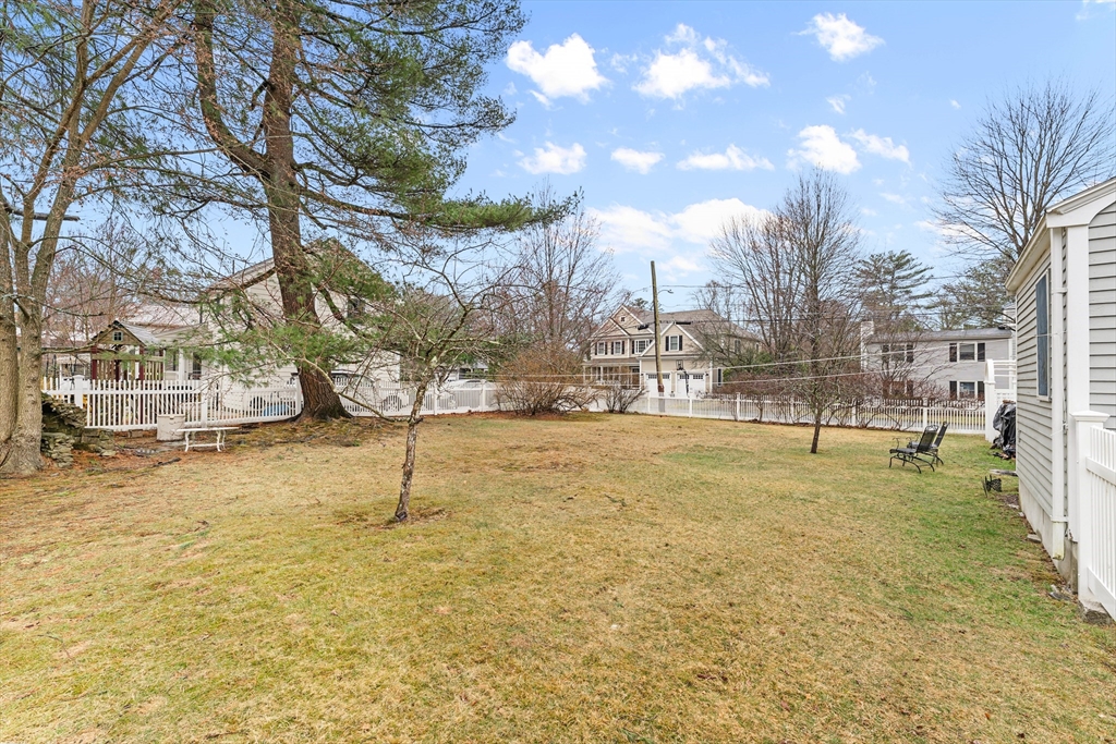 22 Lewis Street Needham, MA 02492 - Photo 6 of 34 Gallery Image 6