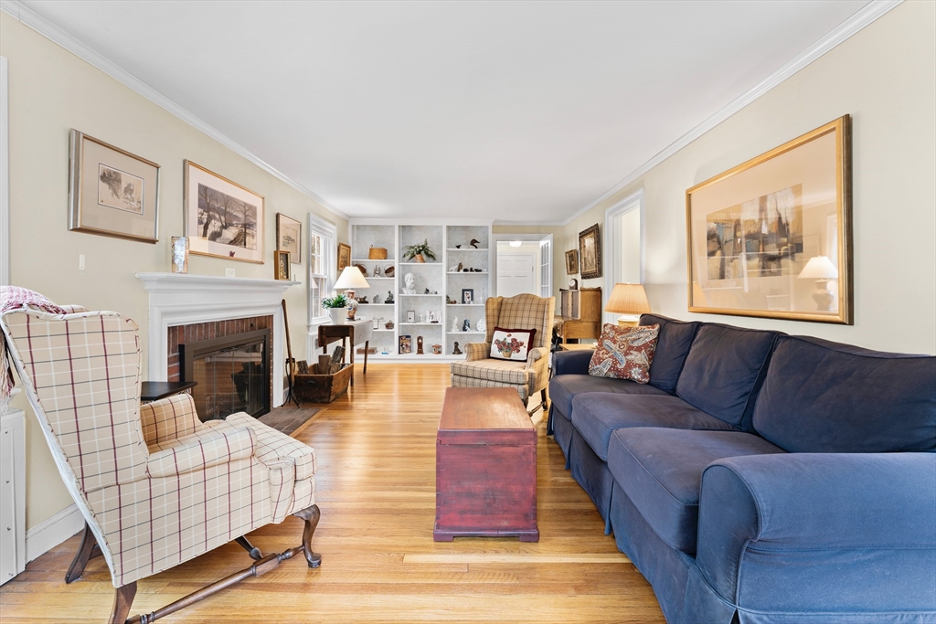 22 Lewis Street Needham, MA 02492 - Photo 7 of 34 Gallery Image 7