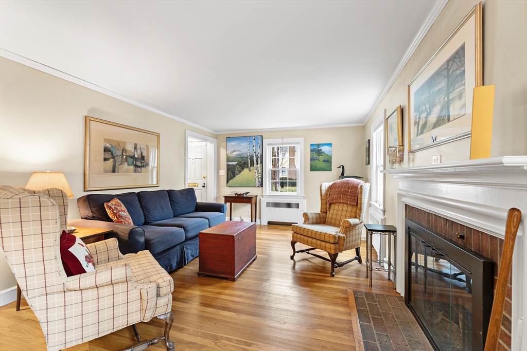 22 Lewis Street Needham, MA 02492 - Photo 8 of 34 Gallery Image 8