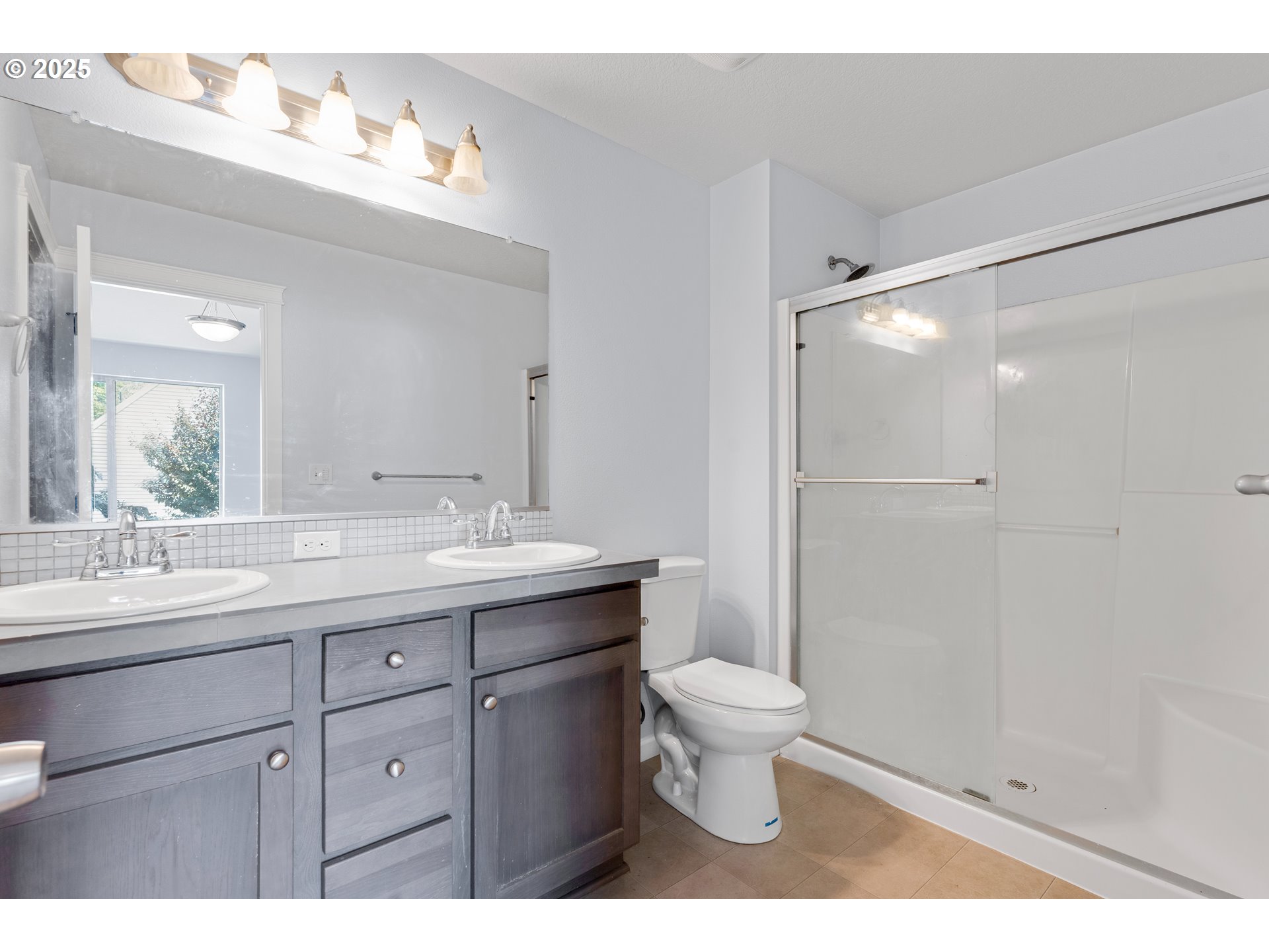 17748 Southwest Breda Court Beaverton, OR 97003 - Photo 26 of 28