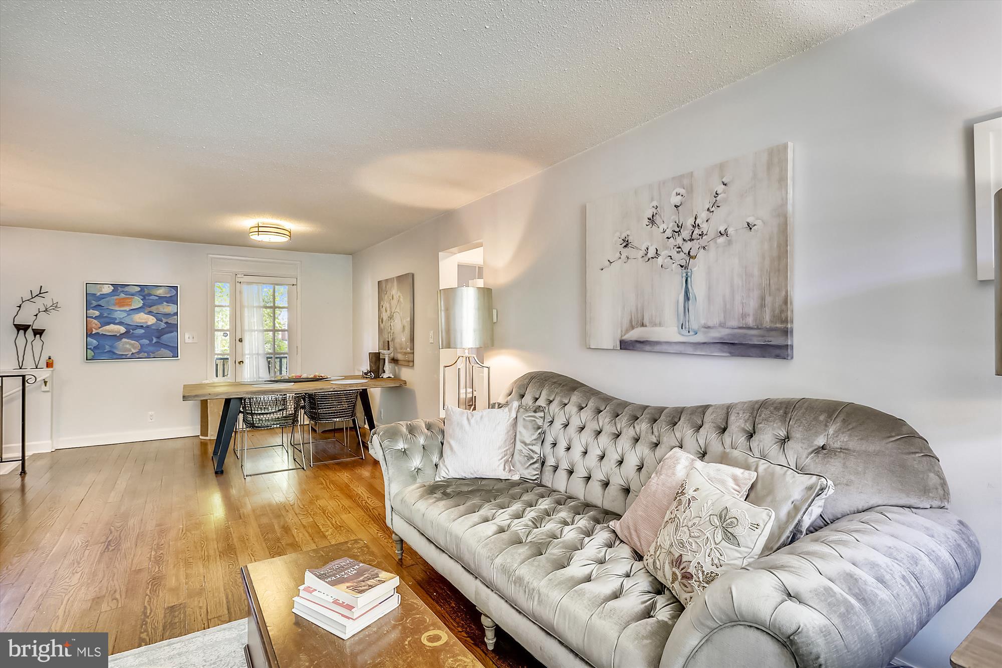 2942 South Columbus Street, Unit A2 Arlington, VA 22206 - Photo 4 of 26 Overview of main living area