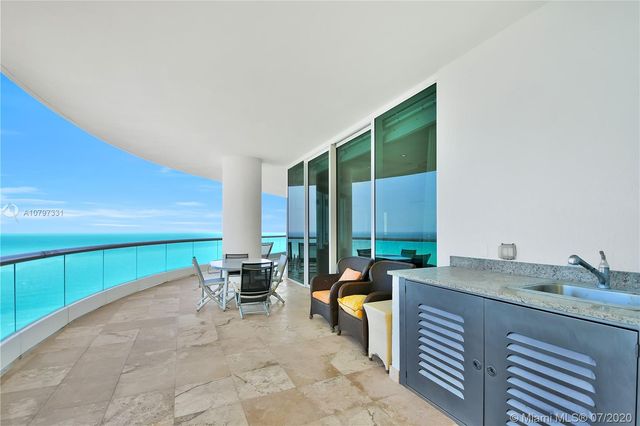 $2,850,000 | 16051 Collins Avenue, Unit 2204, Sunny Isles Beach, FL 33160