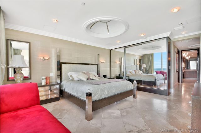 $2,850,000 | 16051 Collins Avenue, Unit 2204, Sunny Isles Beach, FL 33160