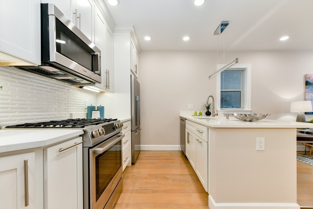 286 Sumner Street, Unit 2 Boston, MA 02128 - Photo 7 of 14