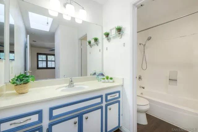 $550,000 | 1122 Via Loma Vista, El Cajon, CA 92019