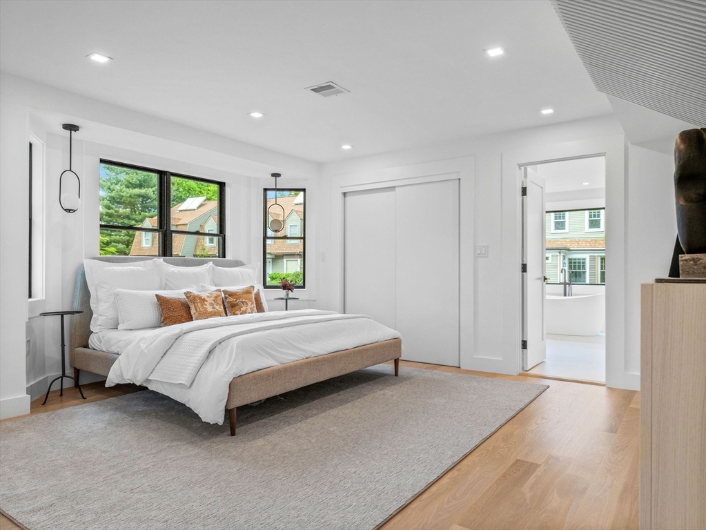 8 Wiswall Circle, Unit 8 Wellesley, MA 02482 - Photo 11 of 24