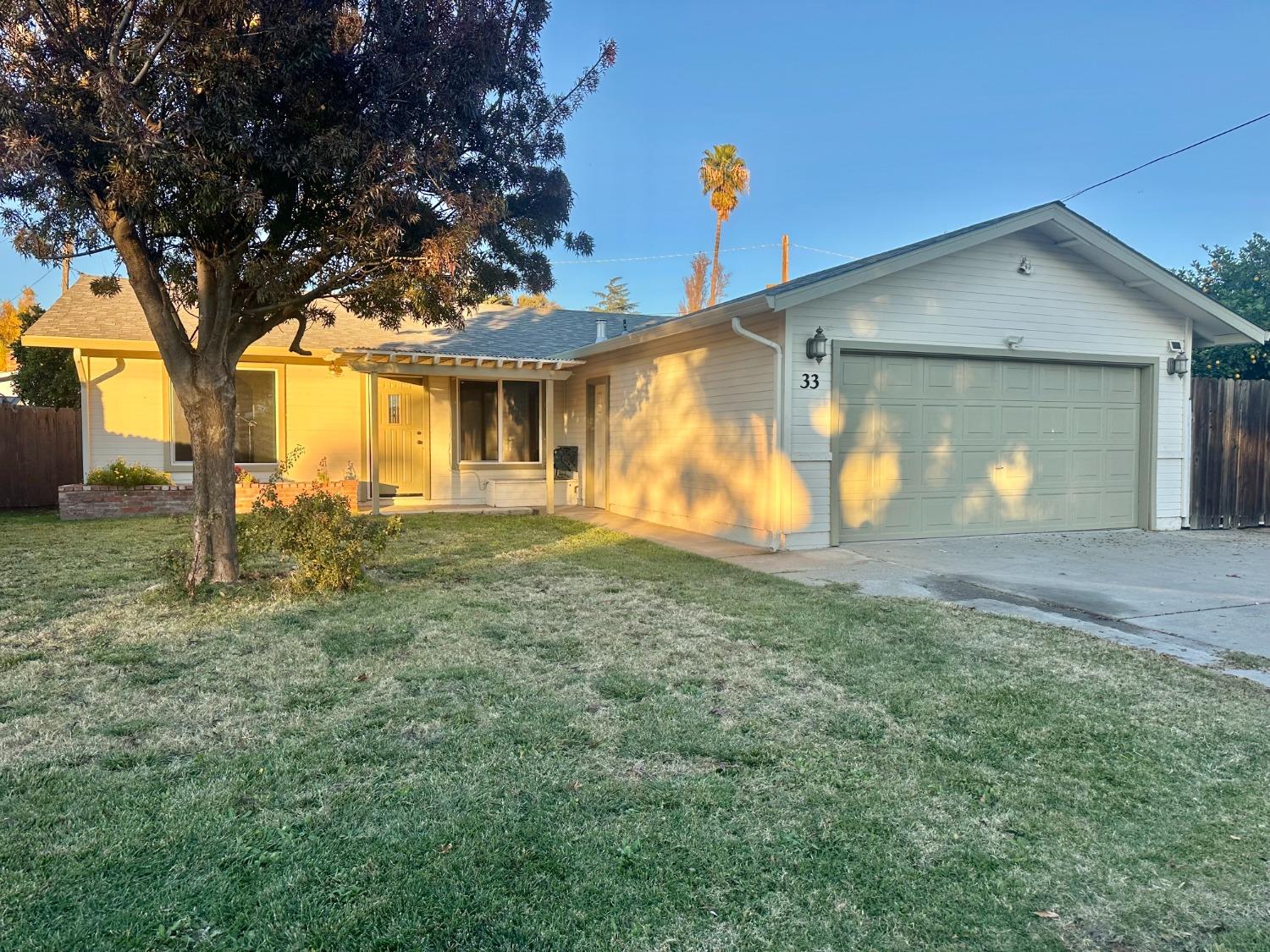 33 3rd Avenue Isleton, CA 95641 - Photo 1 of 1 a front view of a house with garden