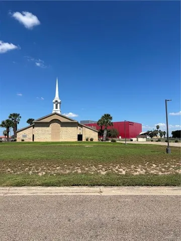 a picture of a glass window