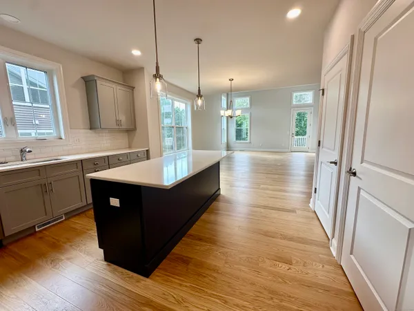 $4,500 | 64 Soderman Way, Cheshire, CT 06410