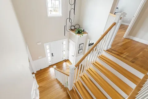 a view of entryway and hall