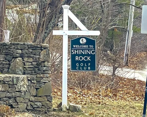 $900,000 | 656 Shining Rock Drive, Northbridge, MA 01534