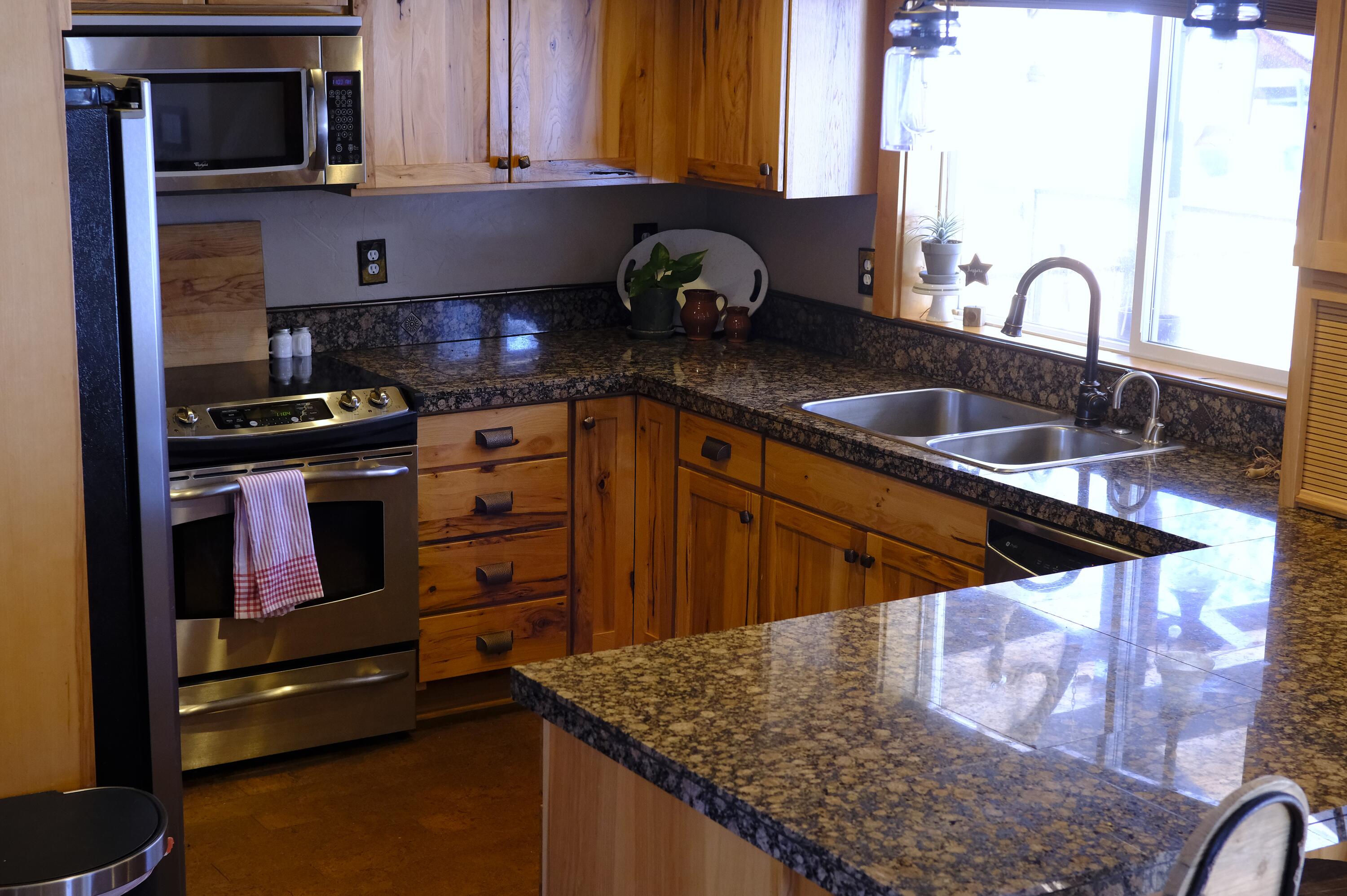 Kitchen 1