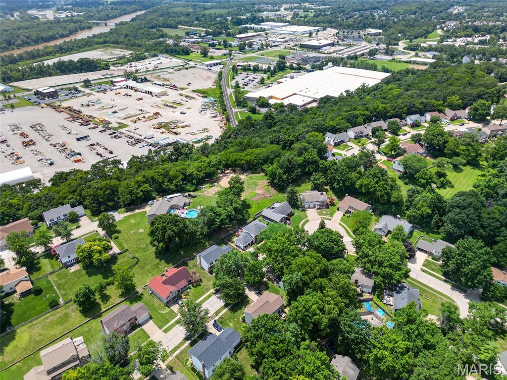 3636 Whispering Ridge Lane St. Louis, MO 63129 - Photo 63 of 71 Gallery Image 63