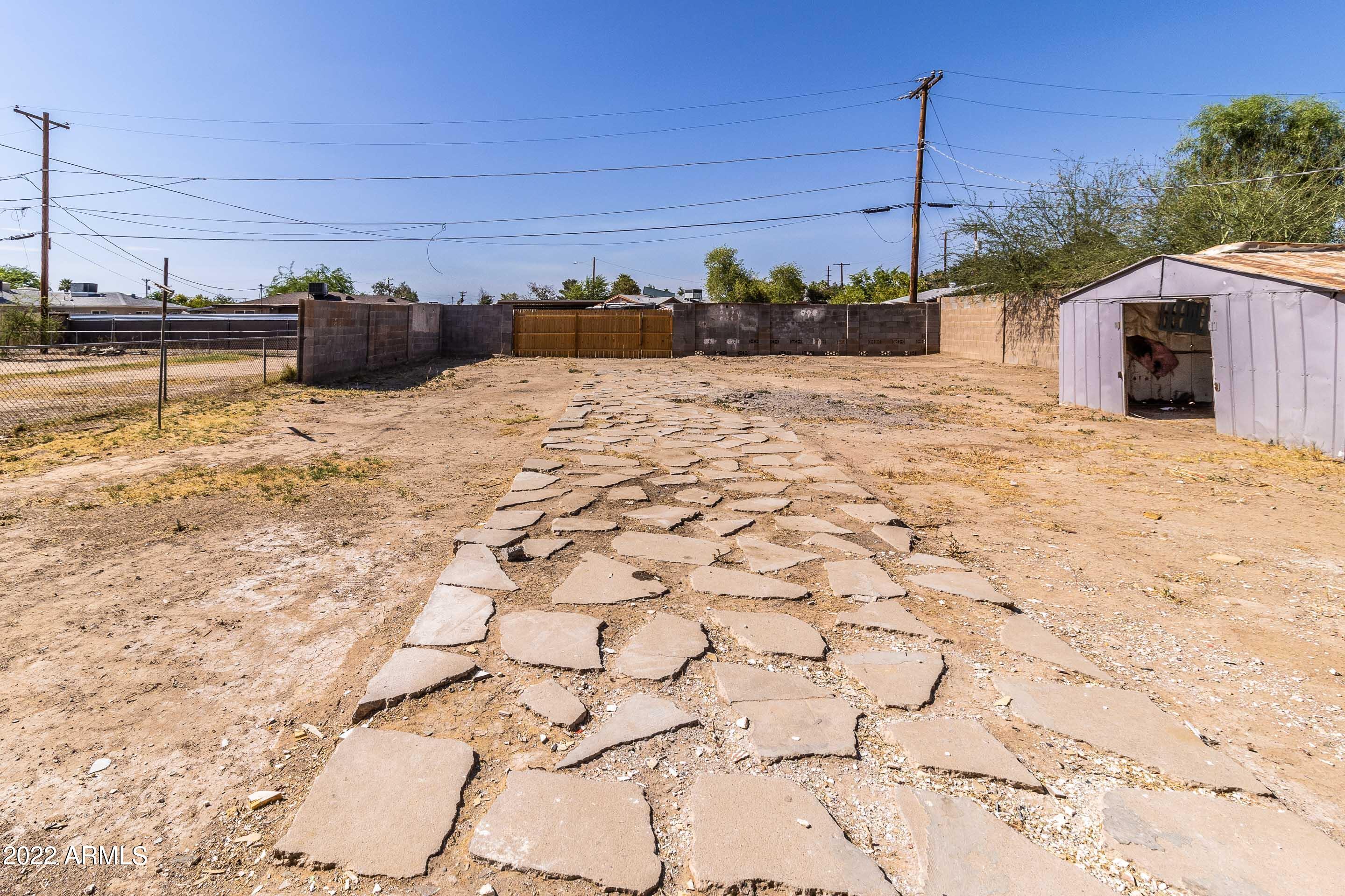 2712 West Griswold Road Phoenix, AZ 85051 - Photo 19 of 23 Griswald Rd-21 - Copy