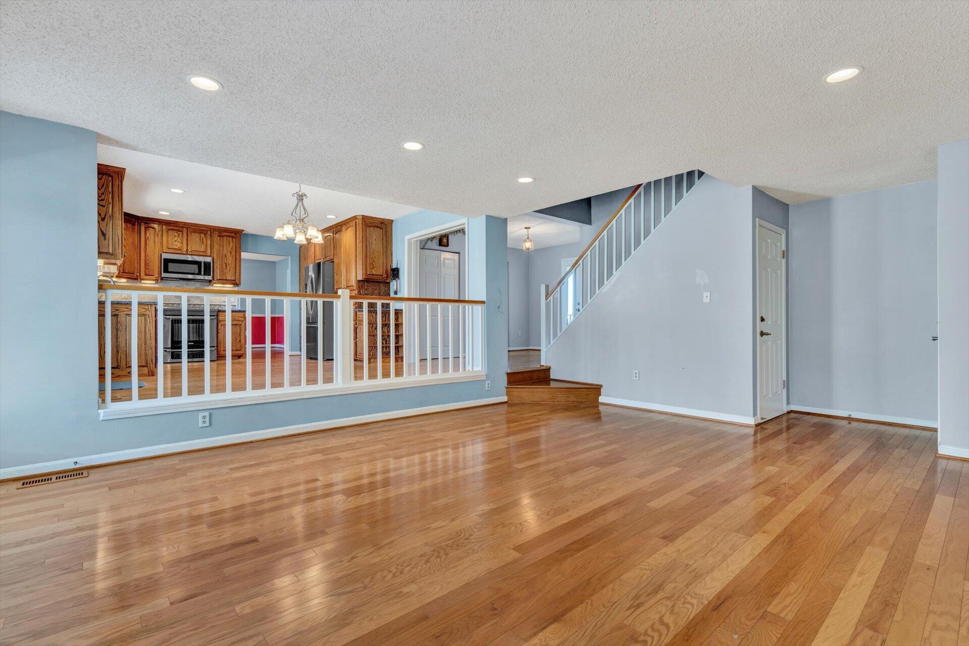 1951 Airview Road Southwest Roanoke, VA 24018 - Photo 12 of 31 12-DSC8067