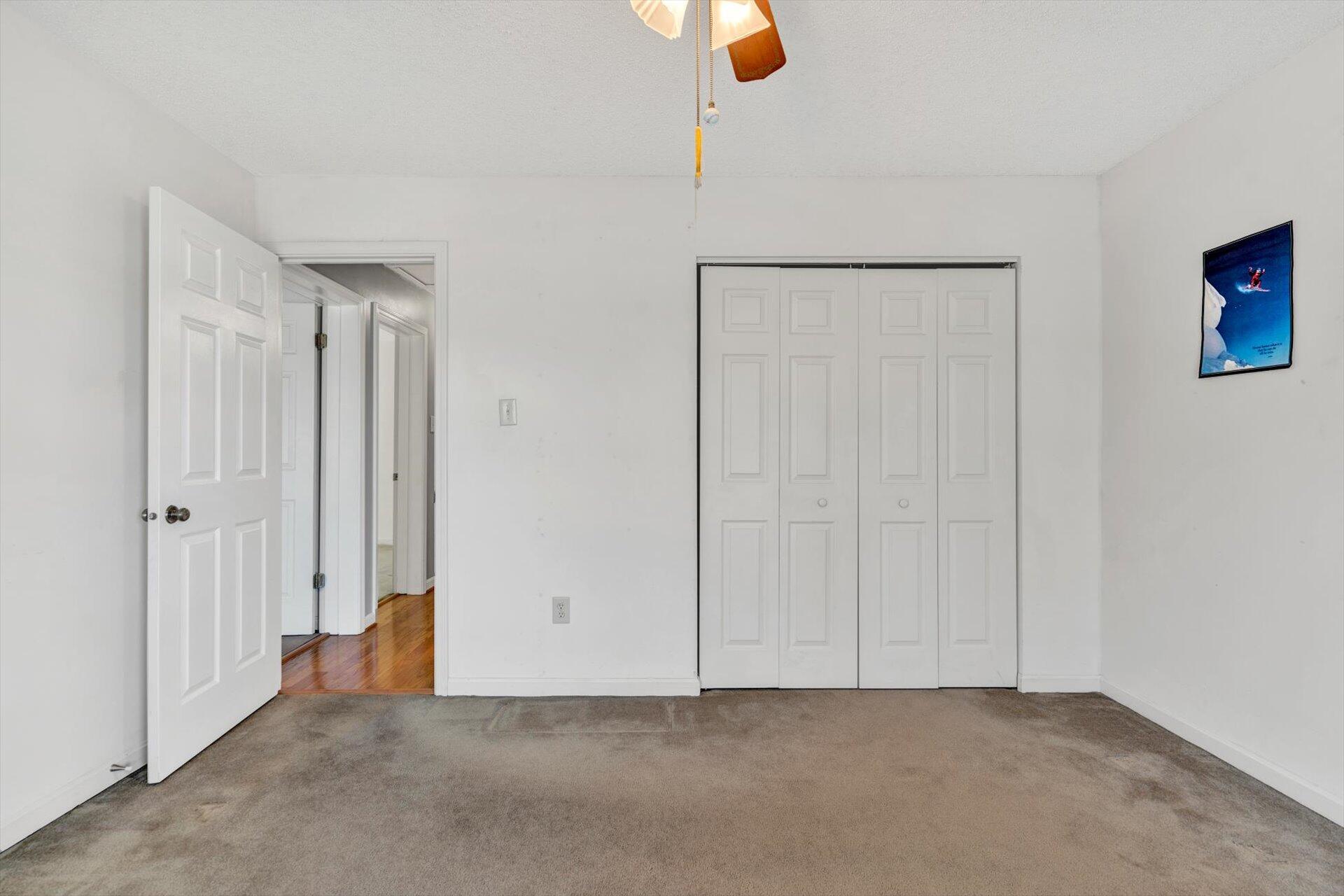 1951 Airview Road Southwest Roanoke, VA 24018 - Photo 25 of 31 25-DSC8115