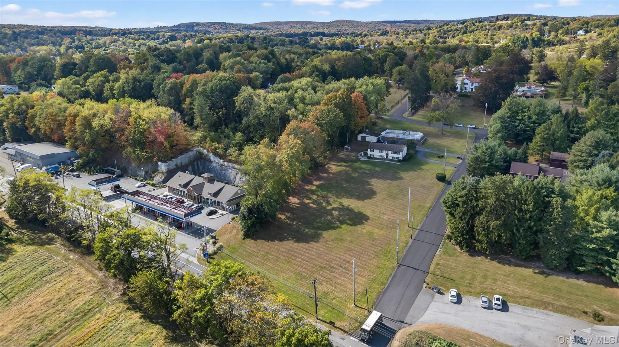 7 Mt Rose Road Marlboro, NY 12542 - Photo 5 of 38