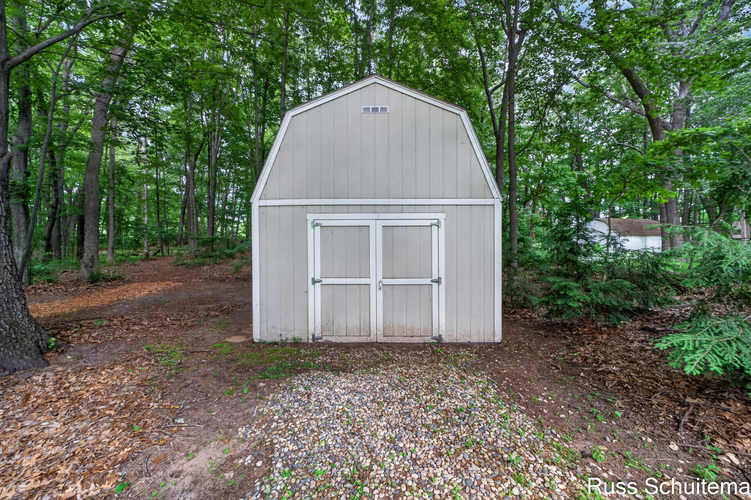 18270 North Fruitport Road Spring Lake, MI 49456 - Photo 54 of 55 18270 North Fruitport Road (54 of 55)