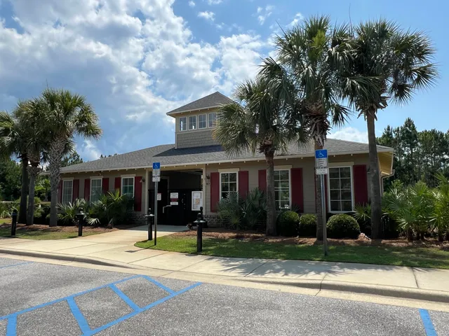 $2,950 | 142 Pin Oak Loop, Santa Rosa Beach, FL 32459