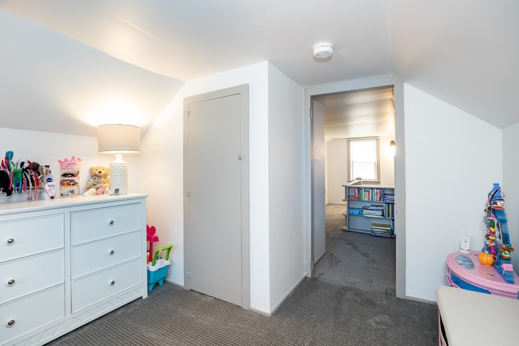 154 Ellsworth Avenue Springfield, MA 01118 - Photo 29 of 29 Gallery Image 29