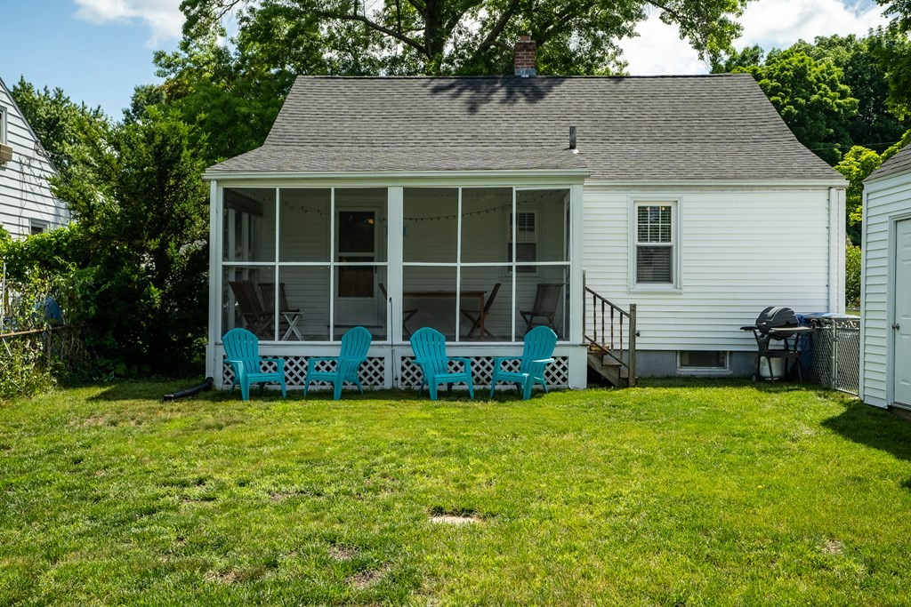154 Ellsworth Avenue Springfield, MA 01118 - Photo 5 of 29 Gallery Image 5