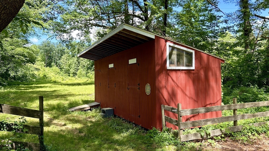 64 Heywood Road Sterling, MA 01564 - Photo 36 of 38 Gallery Image 36