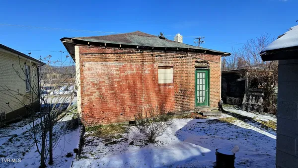 $25,000 | 521 Kentucky Avenue Southwest, Norton, VA 24273