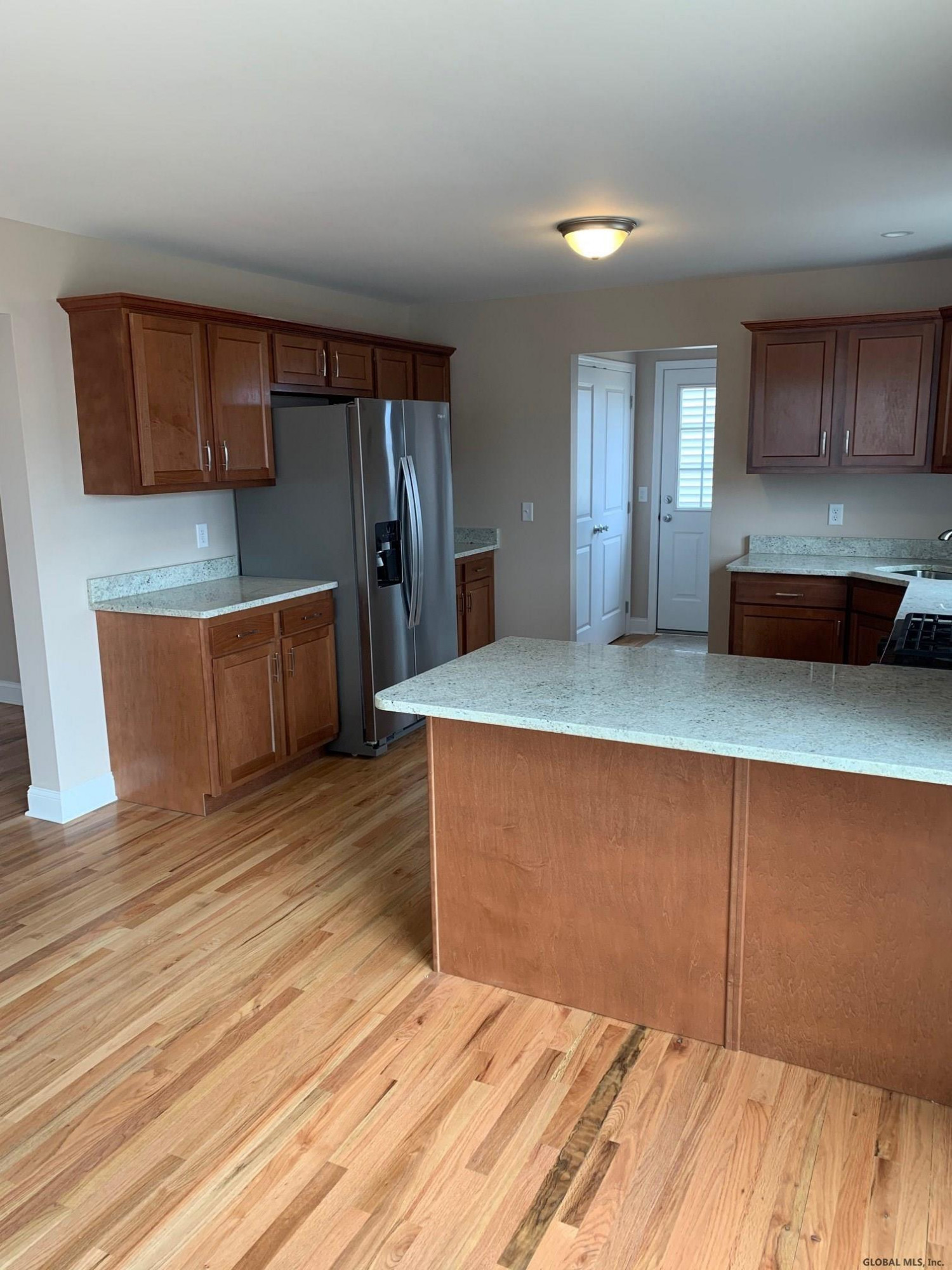20 Canton Street Schenectady, NY 12304 - Photo 5 of 23 Photo 5
